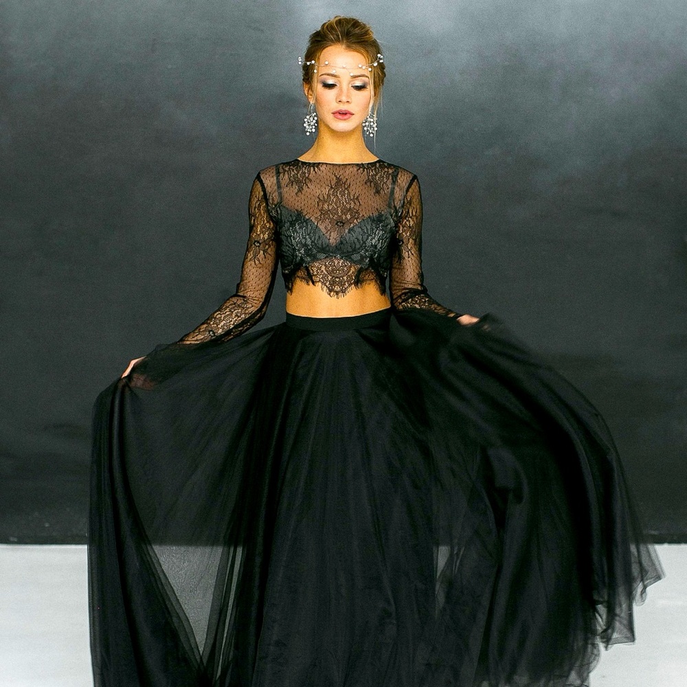 Black Long Sleeve Lace Crop Top Wedding Dress with Tulle Skirt